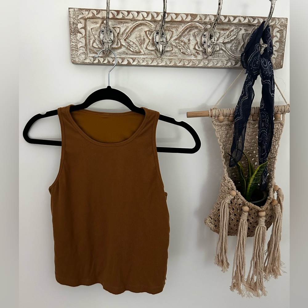 Vuori Tank Top